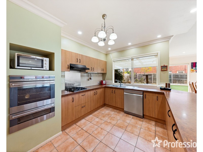 5 Pimelea Way, Hillside VIC 3037