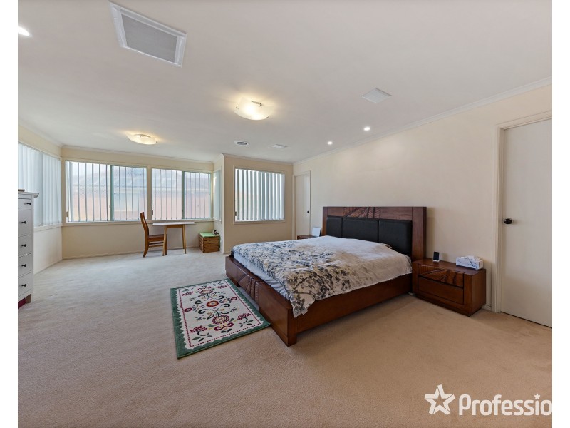 5 Pimelea Way, Hillside VIC 3037