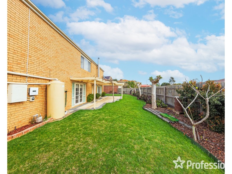 5 Pimelea Way, Hillside VIC 3037