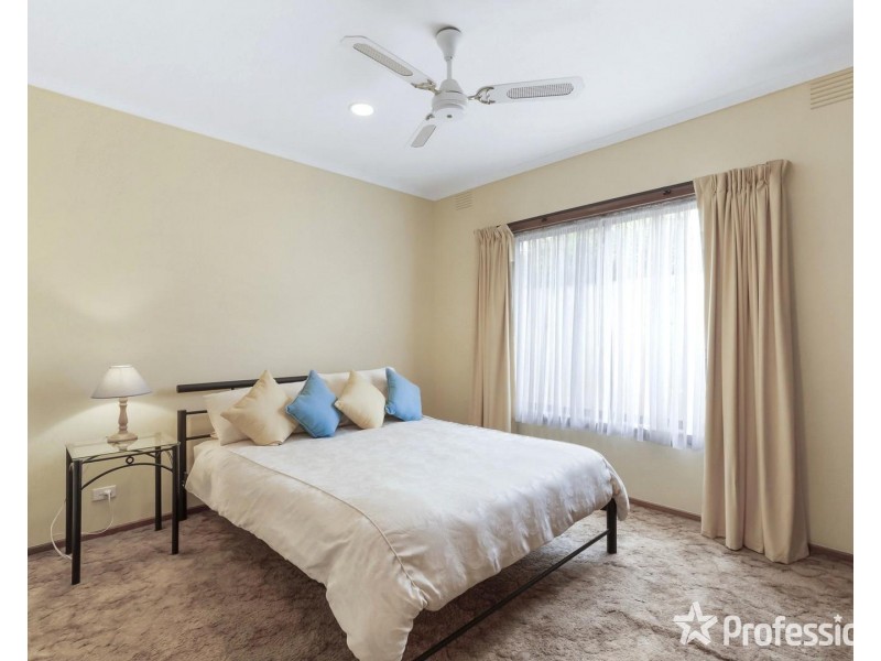 40 Carbine Way, Keilor Downs VIC 3038