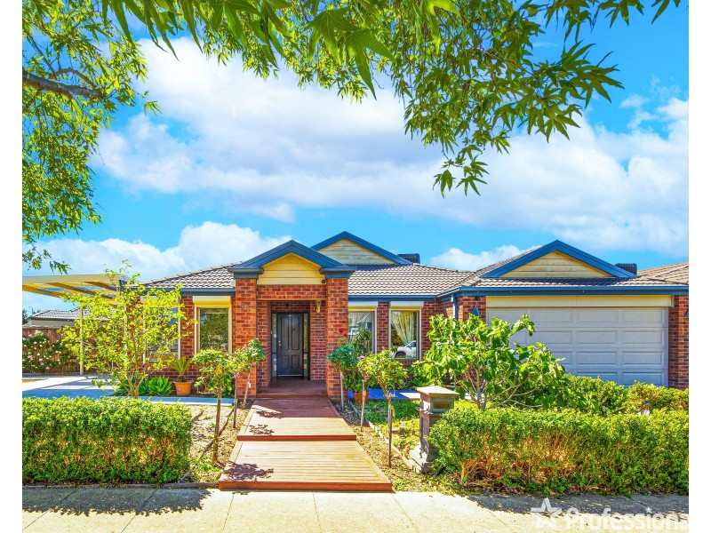 29 Drummond Street, Caroline Springs VIC 3023