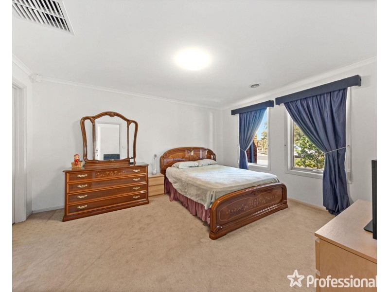 29 Drummond Street, Caroline Springs VIC 3023