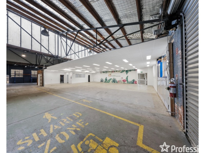 4 Suffolk Road, Sunshine North VIC 3020