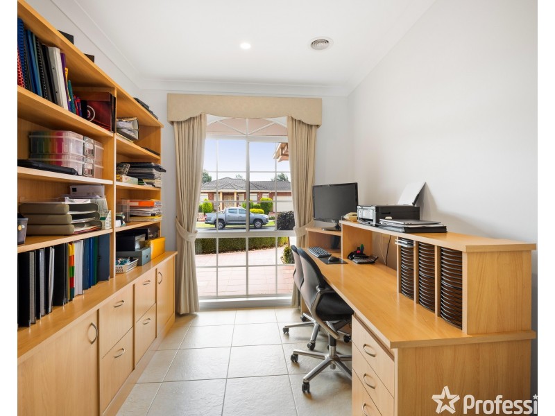 7 Blackwood Court, Cairnlea VIC 3023