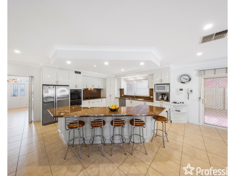 7 Blackwood Court, Cairnlea VIC 3023