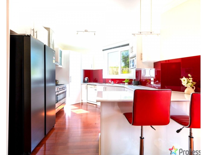 2/84 Opie Road, Albanvale VIC 3021