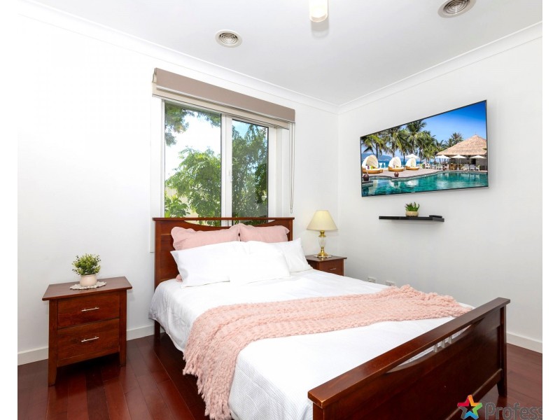 2/84 Opie Road, Albanvale VIC 3021