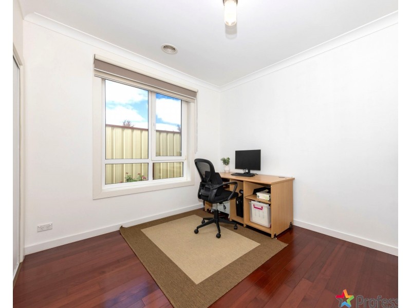 2/84 Opie Road, Albanvale VIC 3021