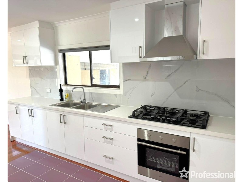 157 Station Road, Deer Park VIC 3023