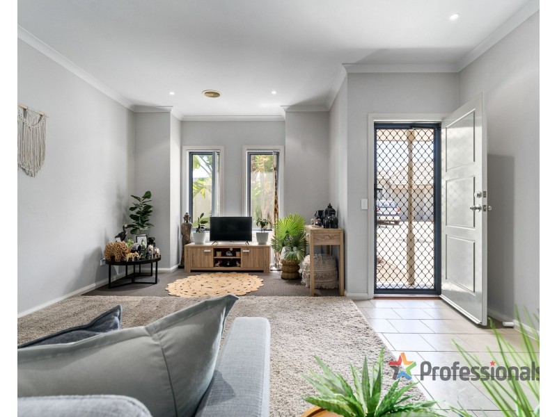 7/20-24 Palmerston Street, Melton VIC 3337
