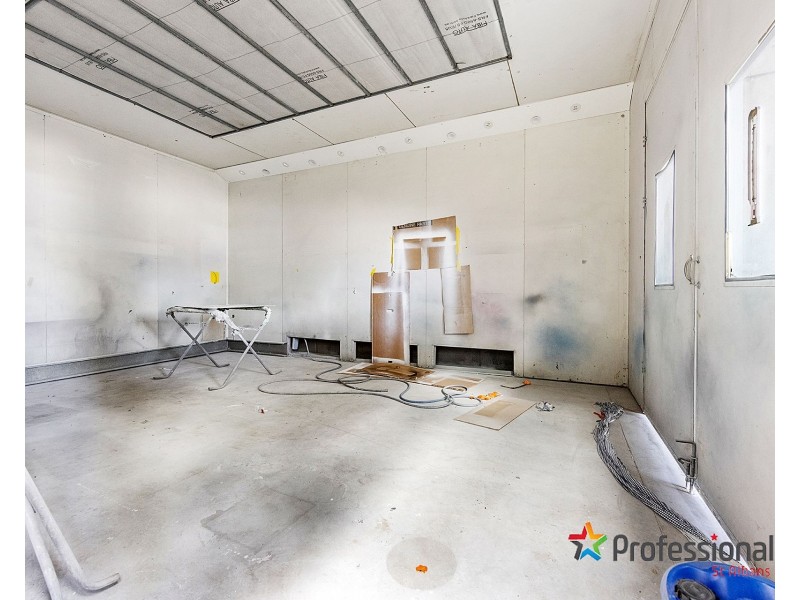 30 Imperial Avenue, Sunshine North VIC 3020