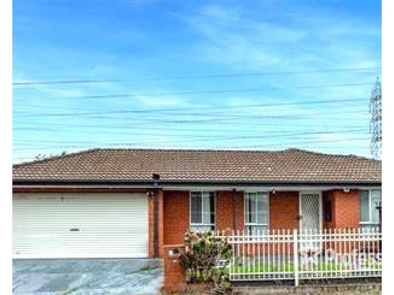 15 Aquamarine Court, St Albans VIC 3021