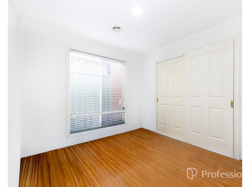 15 Aquamarine Court, St Albans VIC 3021