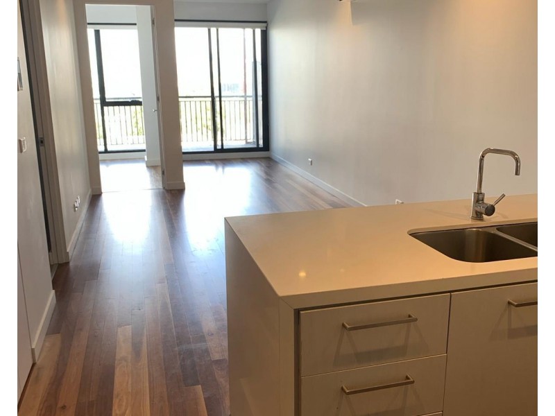 735/18 Albert Street, Footscray VIC 3011