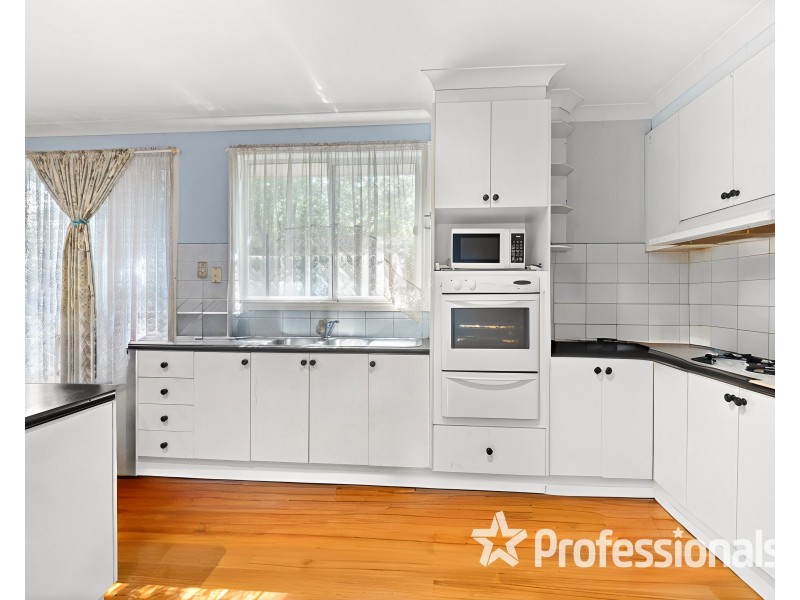 40 Hume Drive, Sydenham VIC 3037