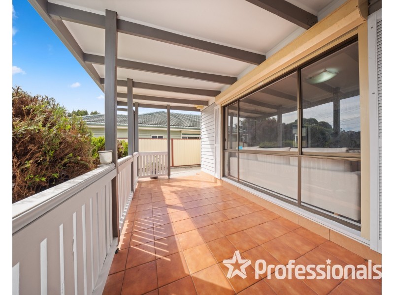 33 Arnold Street, Sunshine West VIC 3020