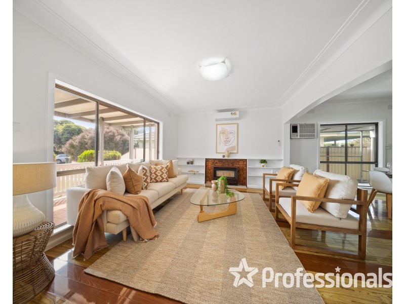 33 Arnold Street, Sunshine West VIC 3020