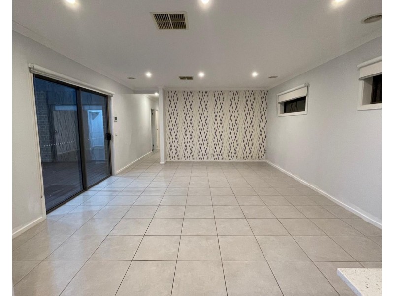 29 Topcliffe Crescent, Truganina VIC 3029
