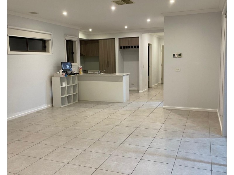 29 Topcliffe Crescent, Truganina VIC 3029