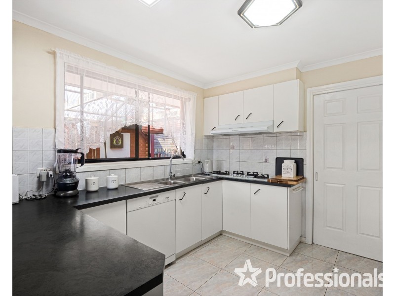 27 Barley Court, Delahey VIC 3037