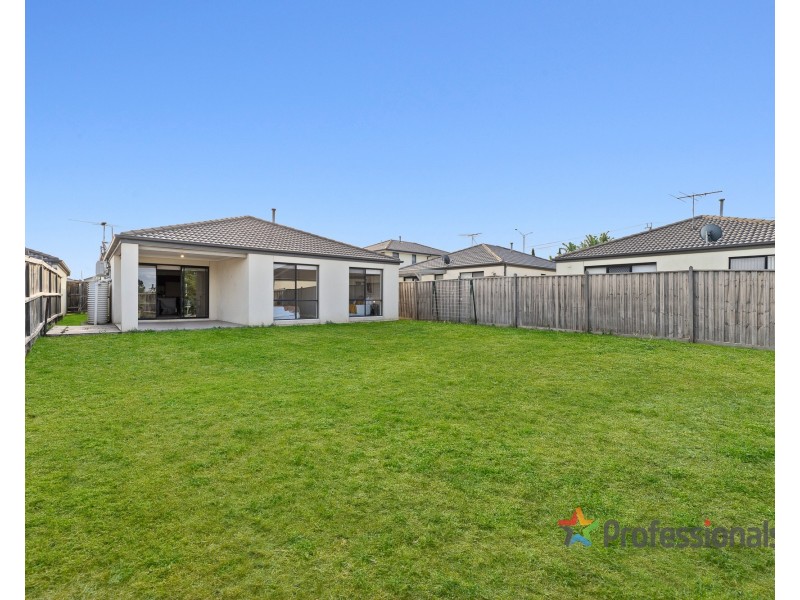 31 Belleville Close, Burnside Heights VIC 3023