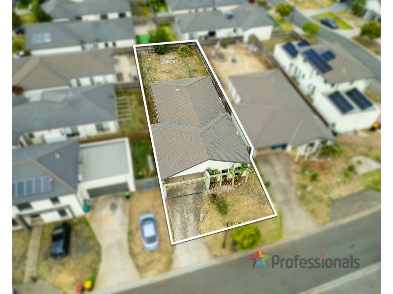 31 Belleville Close, Burnside Heights VIC 3023