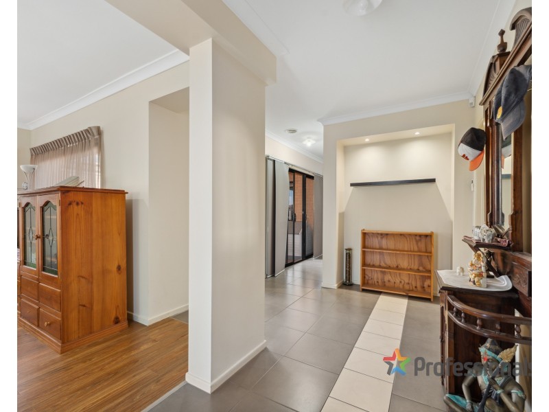 77 Newbury Boulevard, Craigieburn VIC 3064