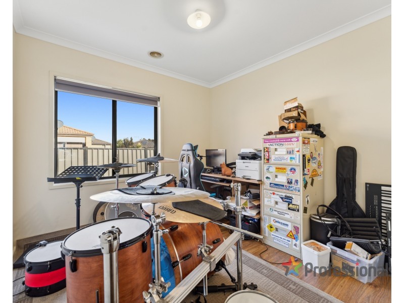77 Newbury Boulevard, Craigieburn VIC 3064
