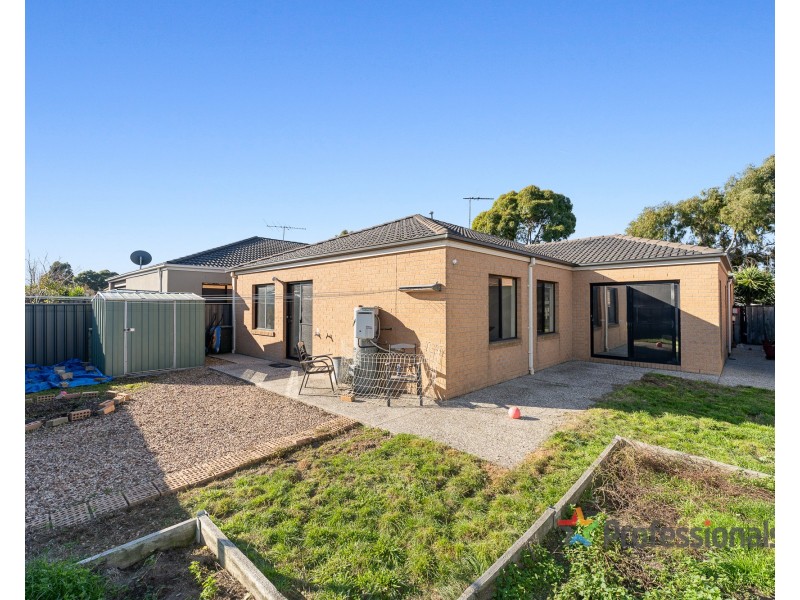 77 Newbury Boulevard, Craigieburn VIC 3064