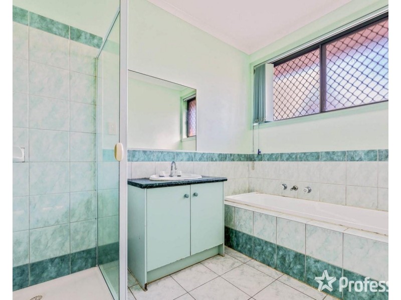 21 Marlock Way, Delahey VIC 3037