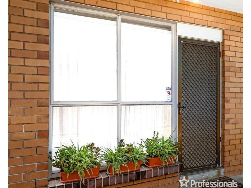 1/10 Hartley Avenue, West Footscray VIC 3012