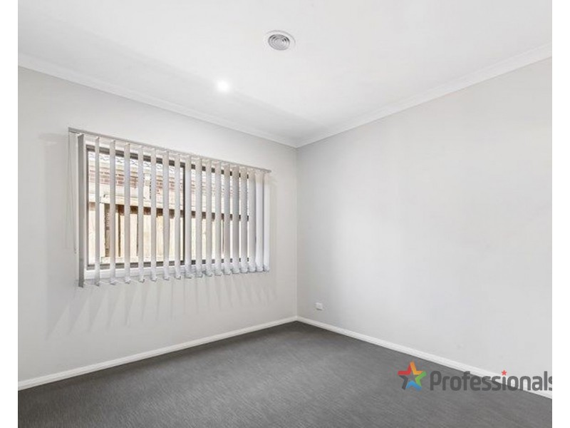 90 Turpentine Road, Brookfield VIC 3338