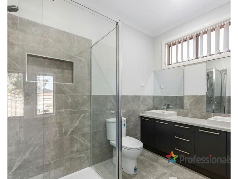 90 Turpentine Road, Brookfield VIC 3338