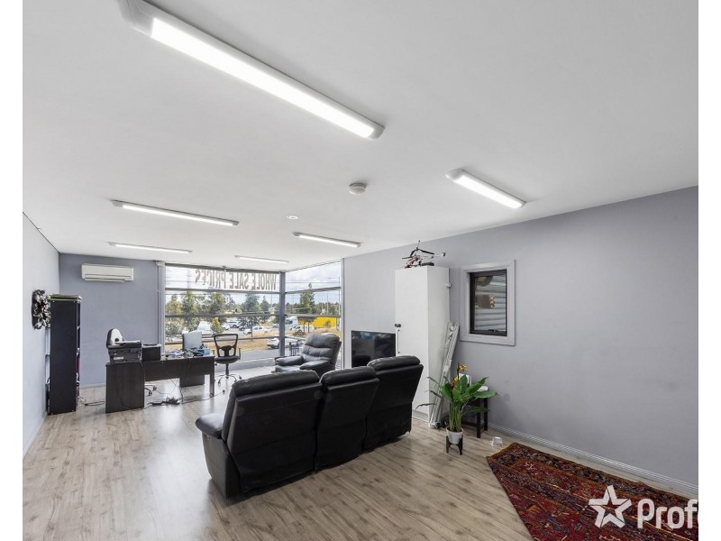 258 & 258A McIntyre Road, Sunshine North VIC 3020