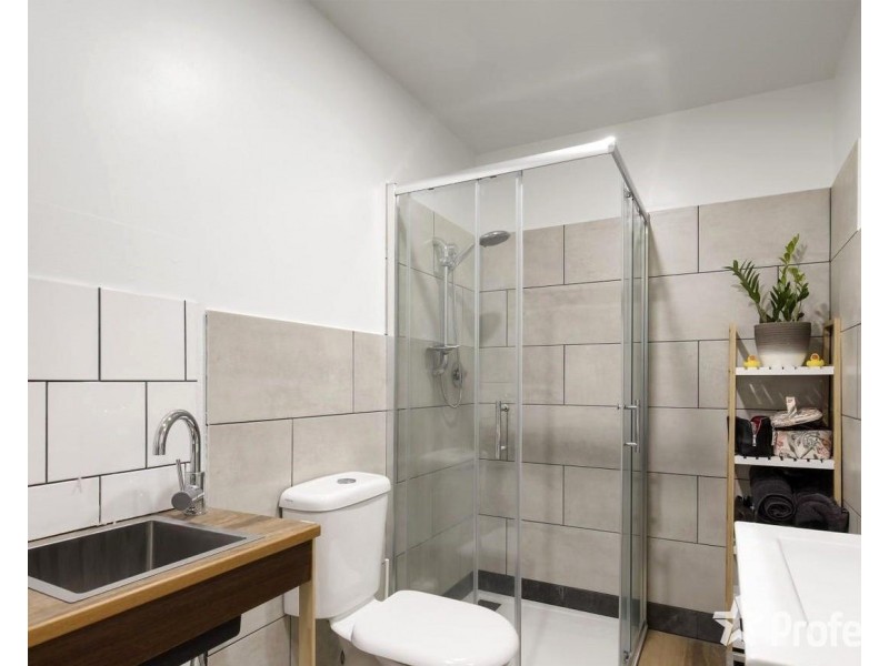 18/75 Droop Street, Footscray VIC 3011