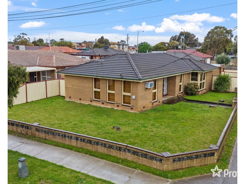 2 Tarana Crescent, Kings Park VIC 3021