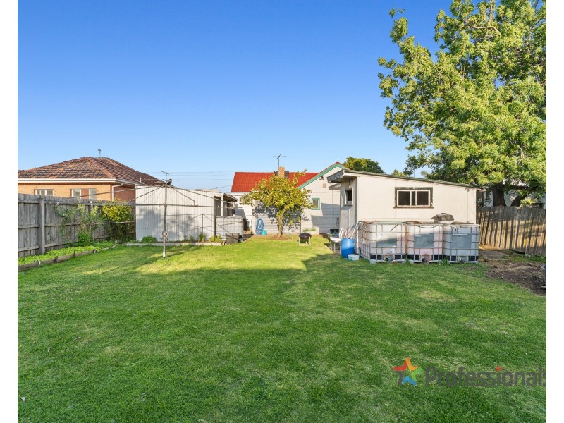 67 view street, St Albans VIC 3021