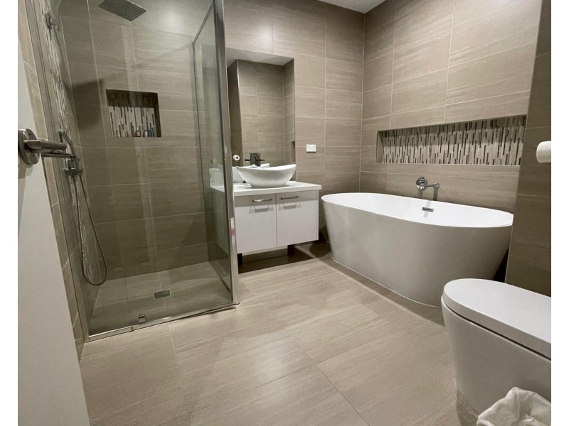 4A Ballin St, Kings Park VIC 3021