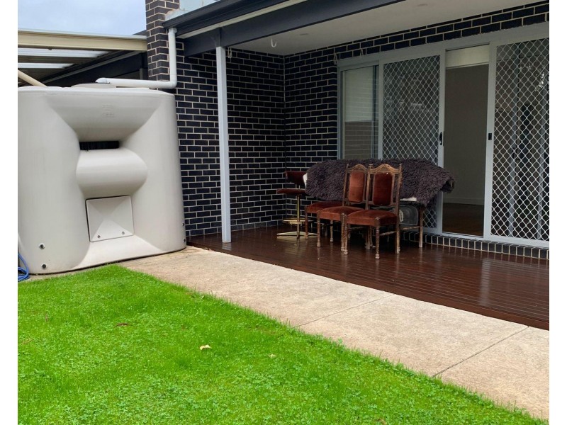 4A Ballin St, Kings Park VIC 3021