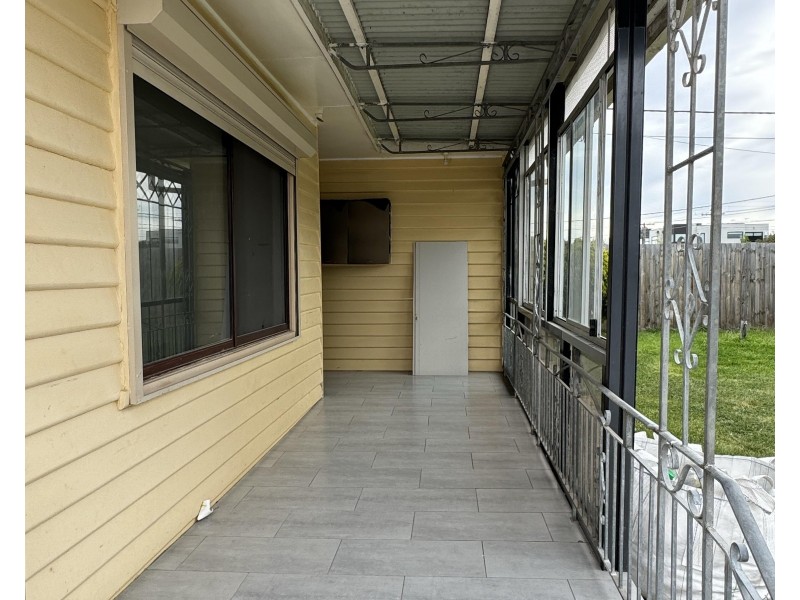 1/7 Alexina Street, St Albans VIC 3021