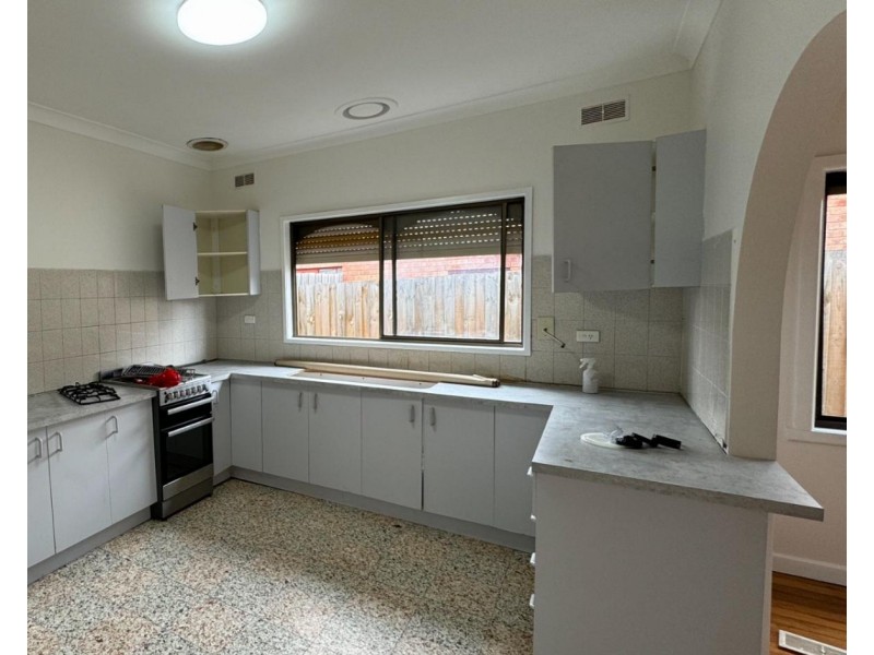 1/7 Alexina Street, St Albans VIC 3021