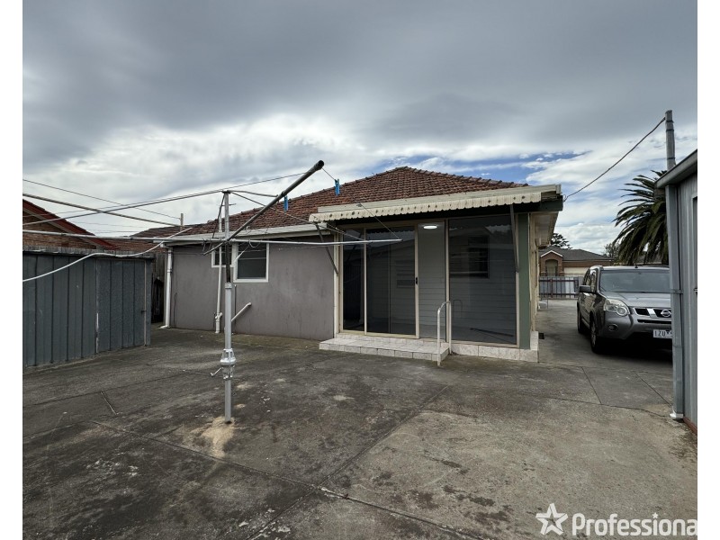 1/7 Alexina Street, St Albans VIC 3021