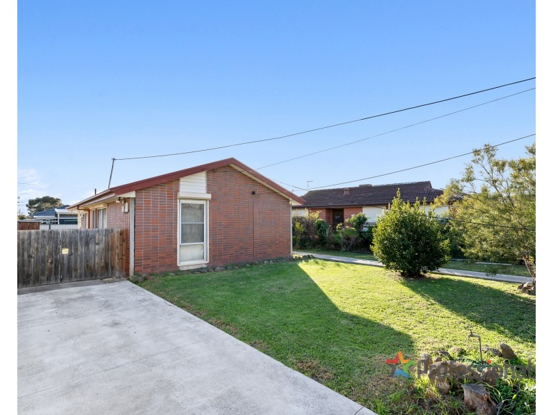 9 Guest Avenue, Albanvale VIC 3021