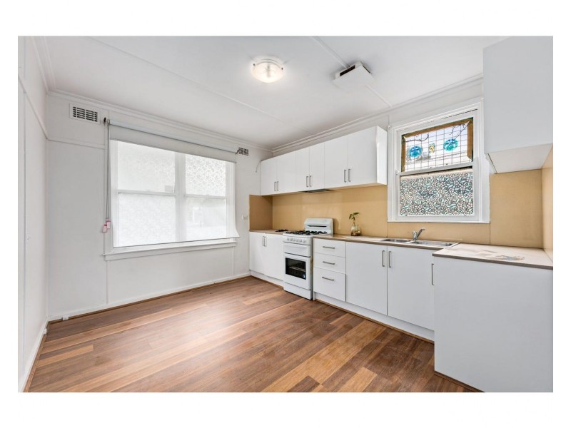 289 BALLARAT ROAD, Braybrook VIC 3019