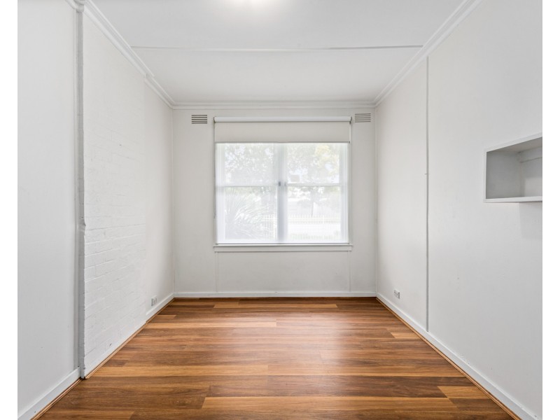 289 BALLARAT ROAD, Braybrook VIC 3019