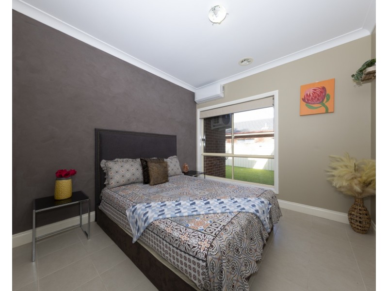 7 Sirius Way, Kurunjang VIC 3337