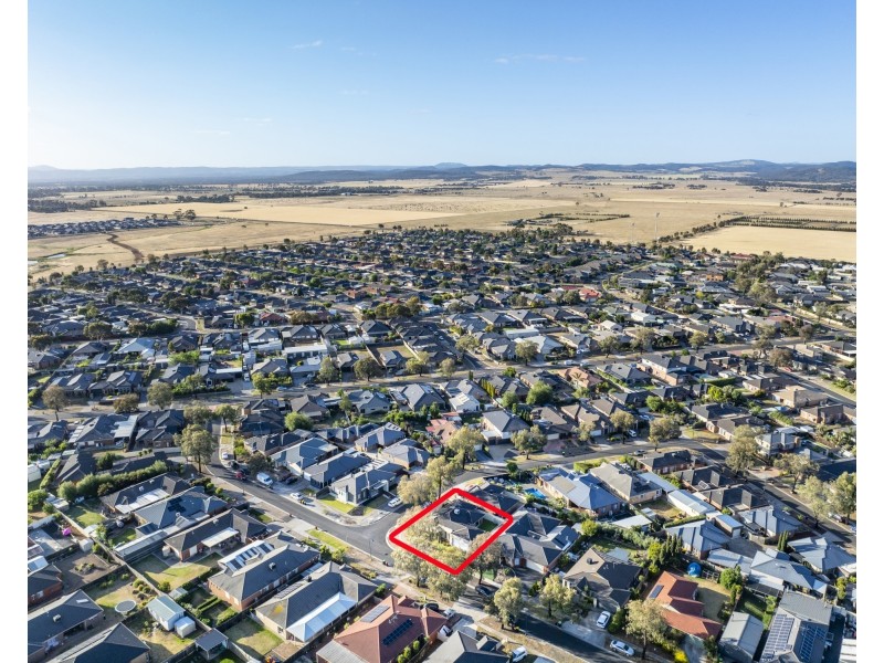 7 Sirius Way, Kurunjang VIC 3337