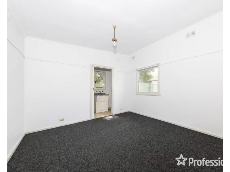 3/76 Woods Street, Newport VIC 3015