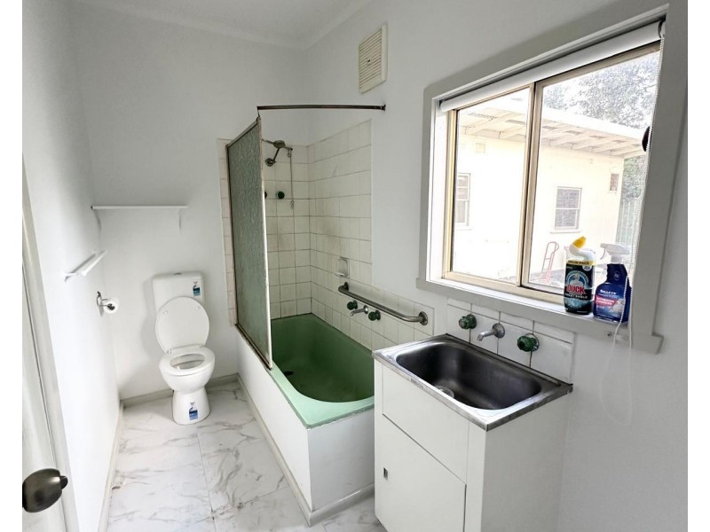 3/76 Woods Street, Newport VIC 3015