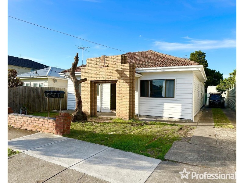 1/76 Woods Street, Newport VIC 3015